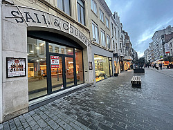 Oostende - Handelsgelijkvloers te huur