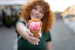 Antwerpen - Voor het eerste merk ter wereld dat het volledige assortiment ijsjes en frozen yoghurts aanbiedt, zijn wij op zoek naar een dynamische food ondernemer!