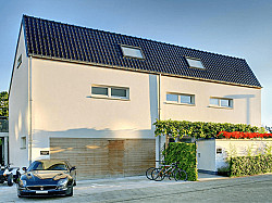 Brugge (Assebroek) - Exclusieve opbrengsteigendom met privé-woning, b&b/welness en magazijn