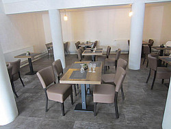 Regio Zwijndrecht - Burcht - Ruim restaurant / pizzeria / snackbar