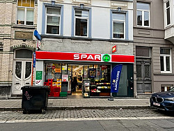 Gent - Spar (supermarkt) over te nemen